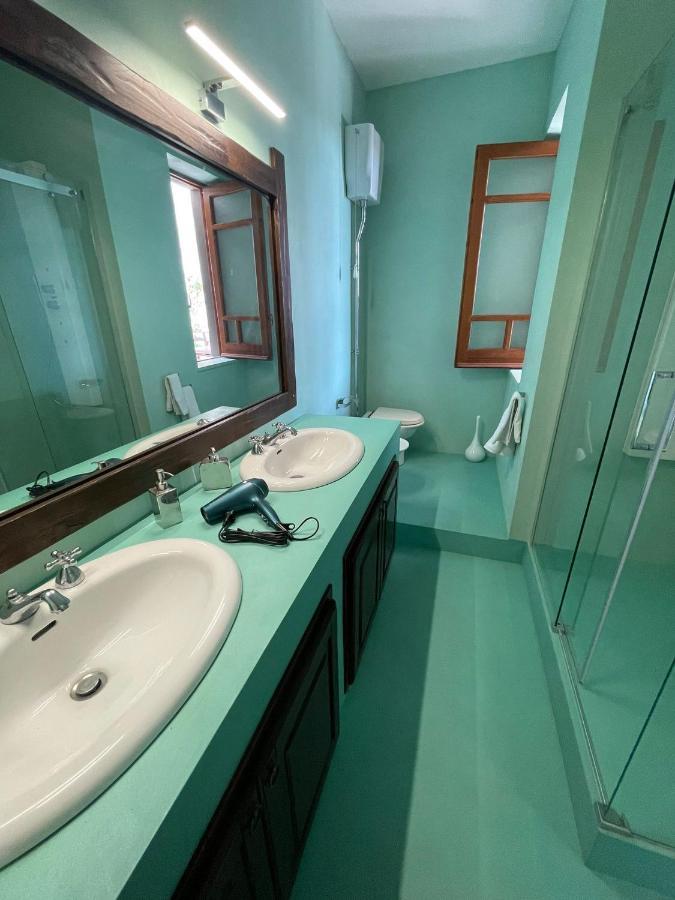 באקולי Domus Parva - Villa Con Bio-Piscina, Spa Privata E Appartamenti Panoramici מראה חיצוני תמונה